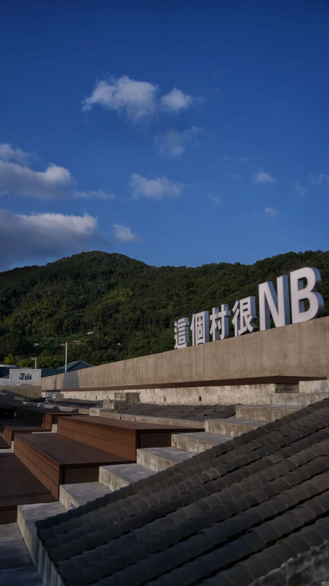 万象城5只斑点狗，竟偷偷跳槽「了山」当店长！