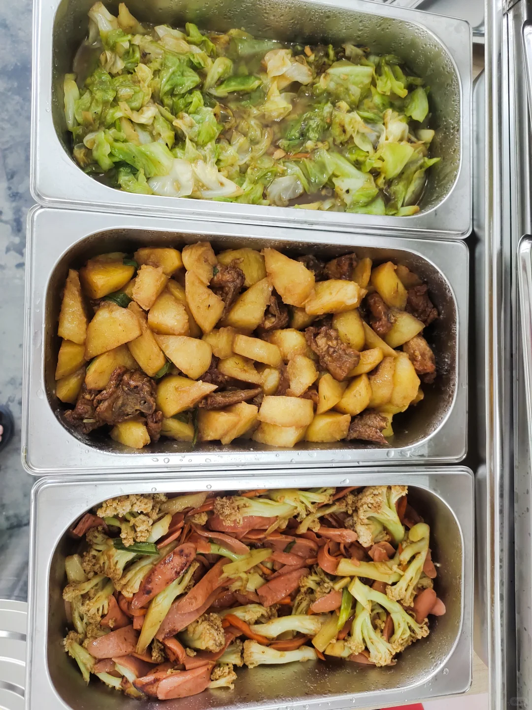 揭阳招聘做饭阿姨，在家做完我来拿。