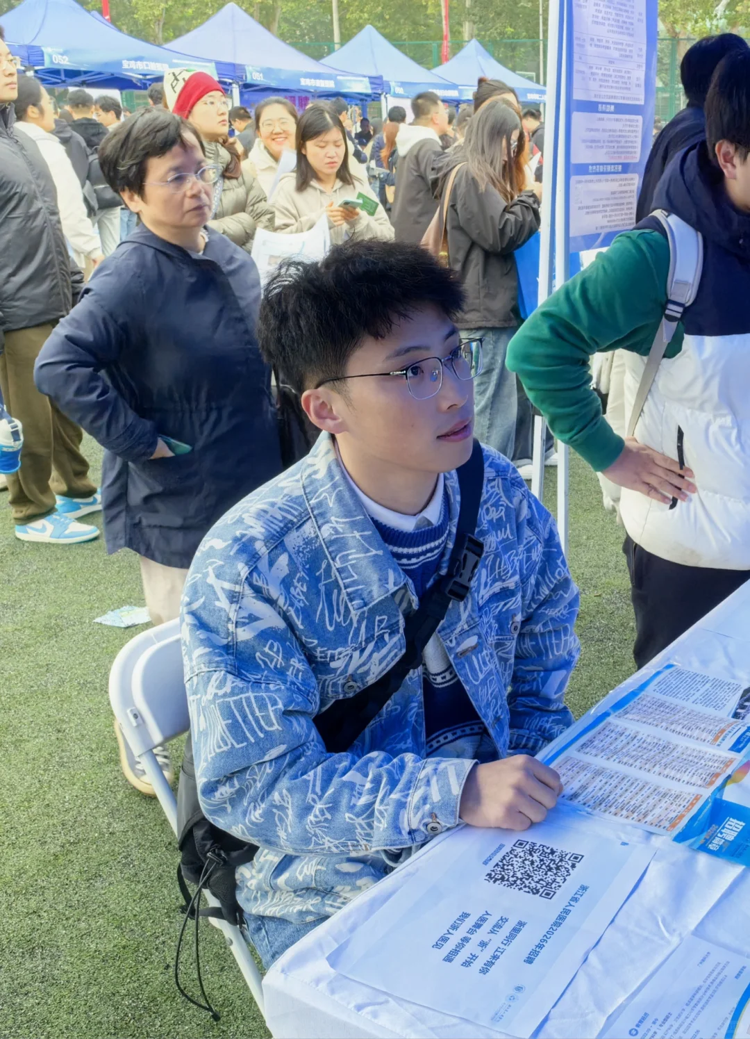 外科博士初闯医学招聘会