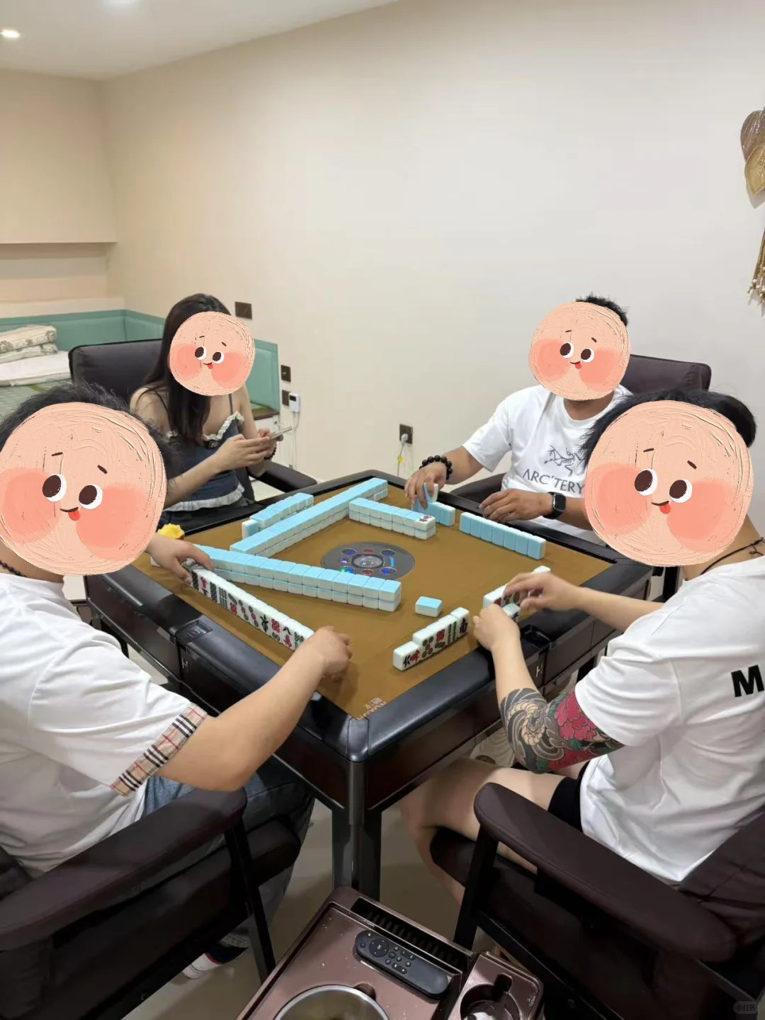 急招 高薪工作！！！