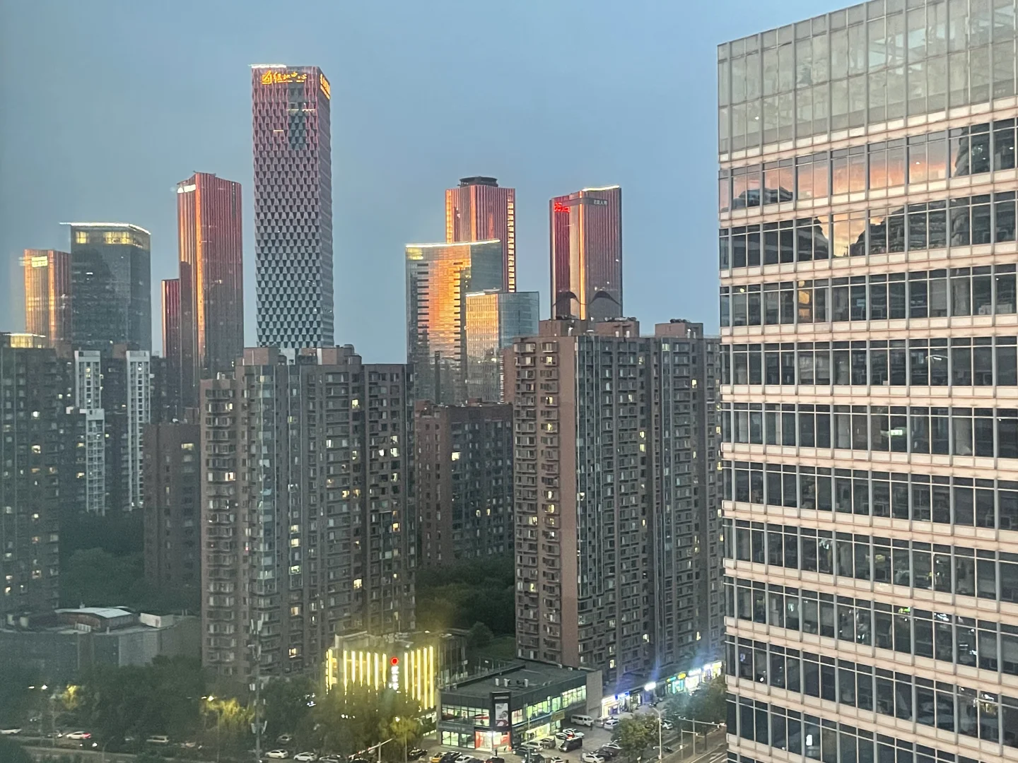 【奔驰实习】奔驰中国实习生招继任啦！