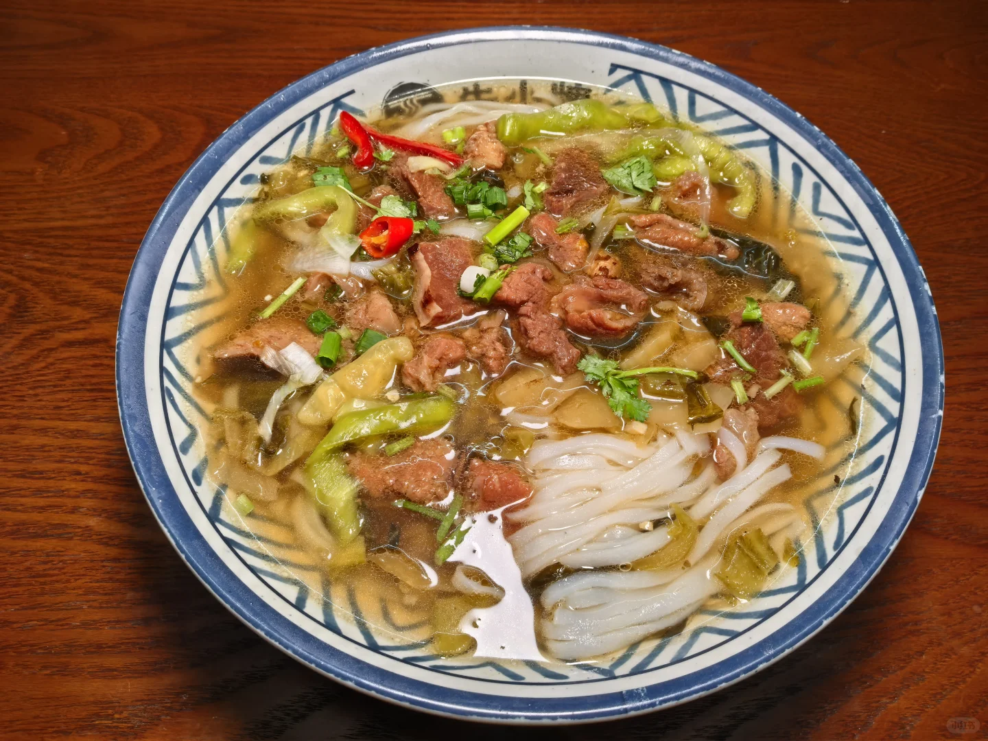 牛小牌招聘保洁帮厨阿姨一名