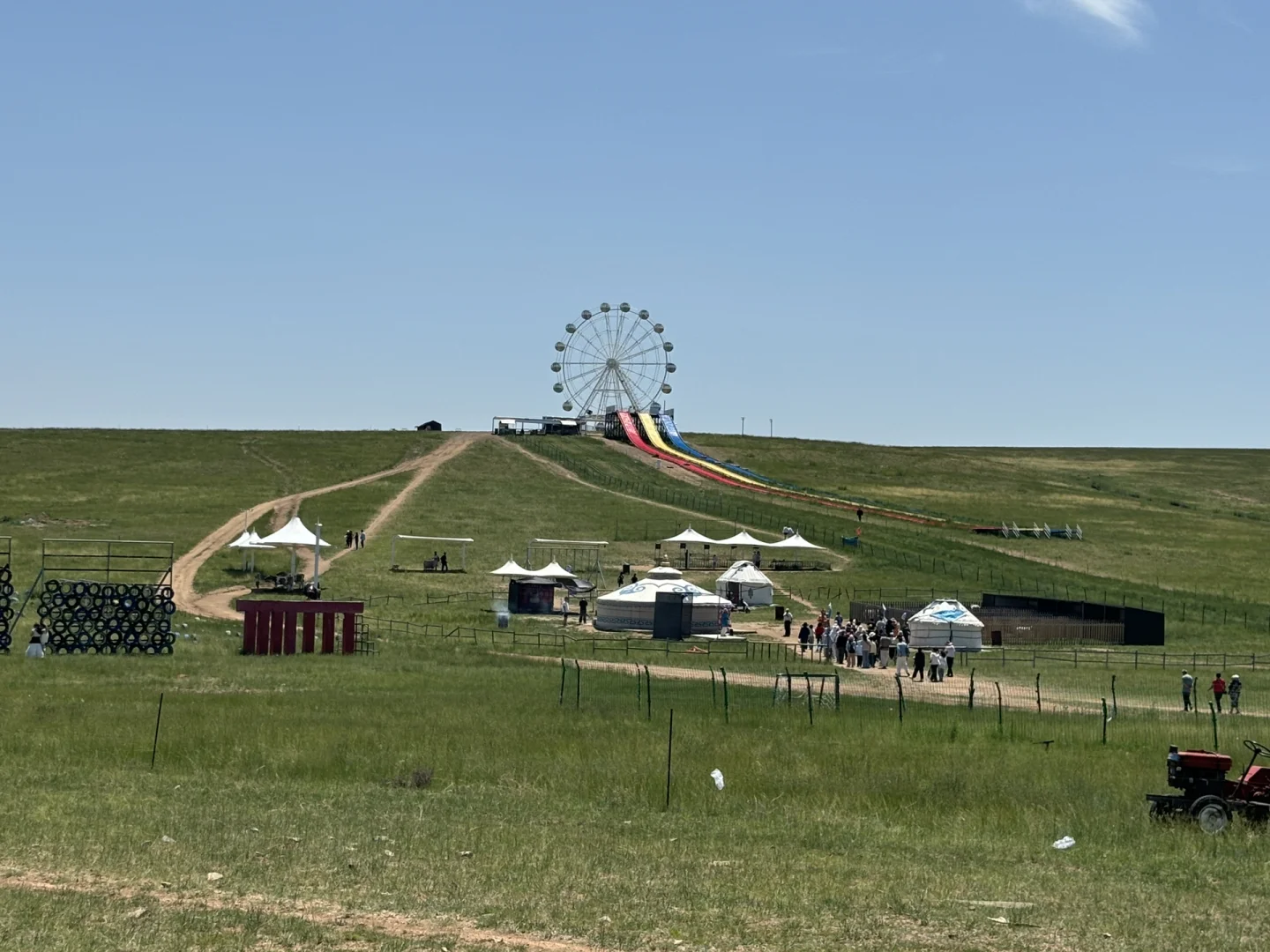 赛罕区招人了 找工作的看过来早九晚六¥