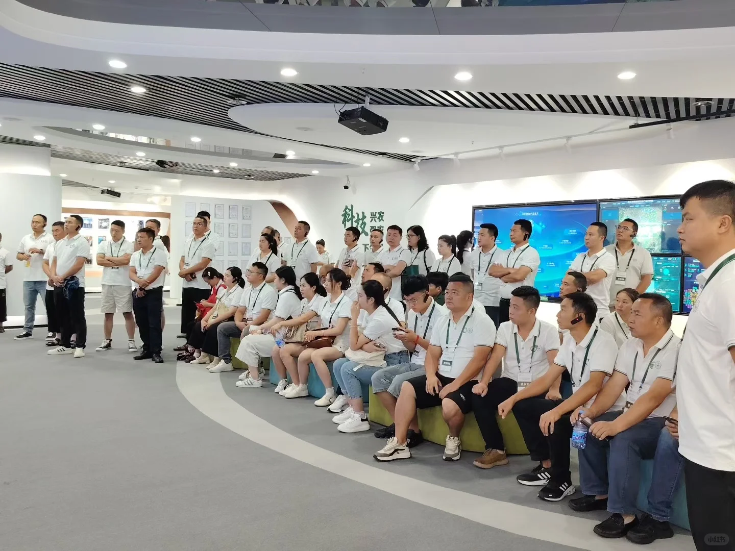 丰农控股参观记 | 农业科技的创新高地✨