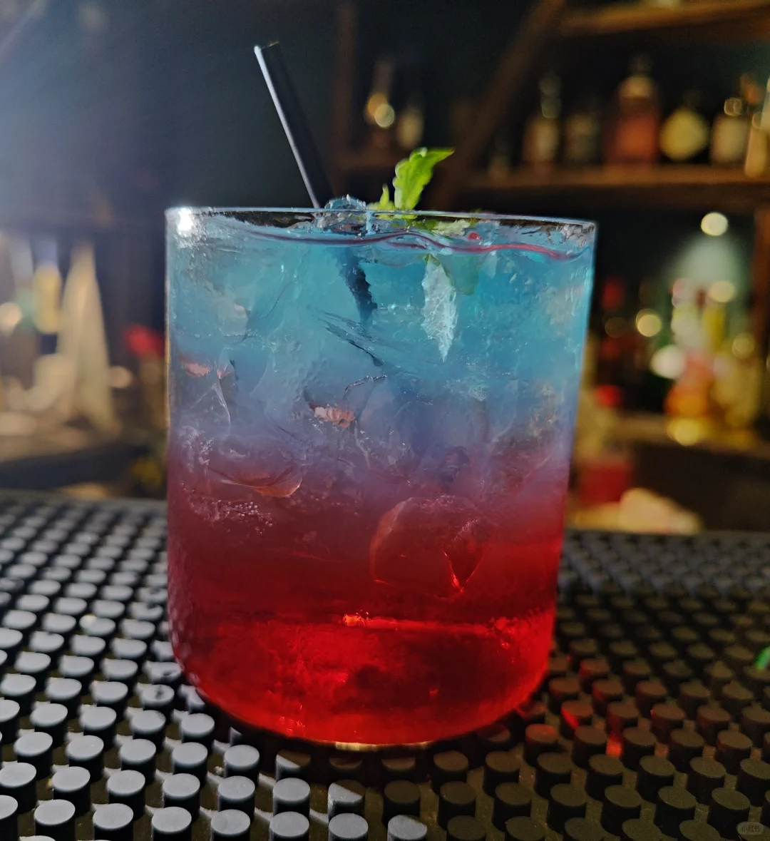 浙江海岛小酒馆招义工