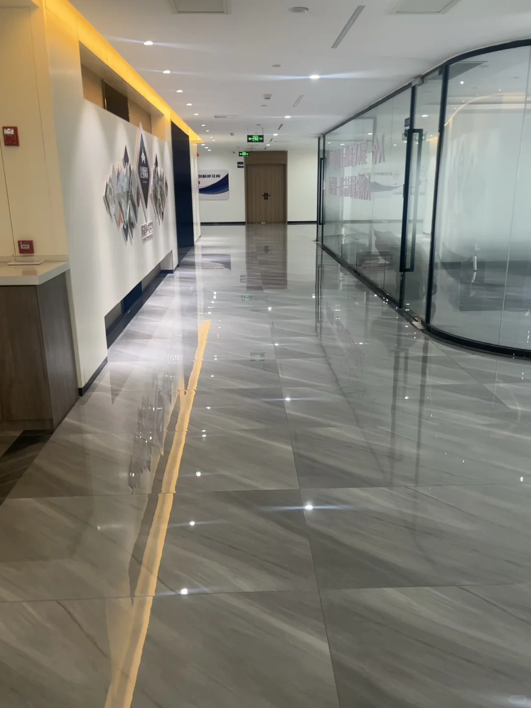 鹤壁示范区朝歌里附近有找工作的吗