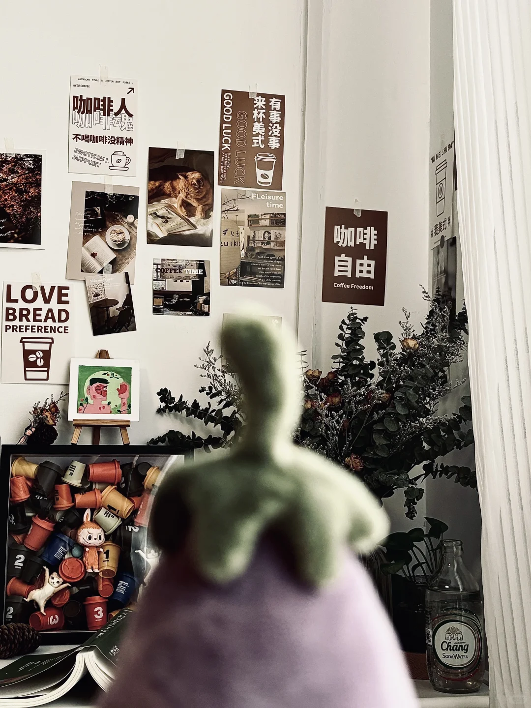 如果暂时没工作，可以先试试靠文字养活自己