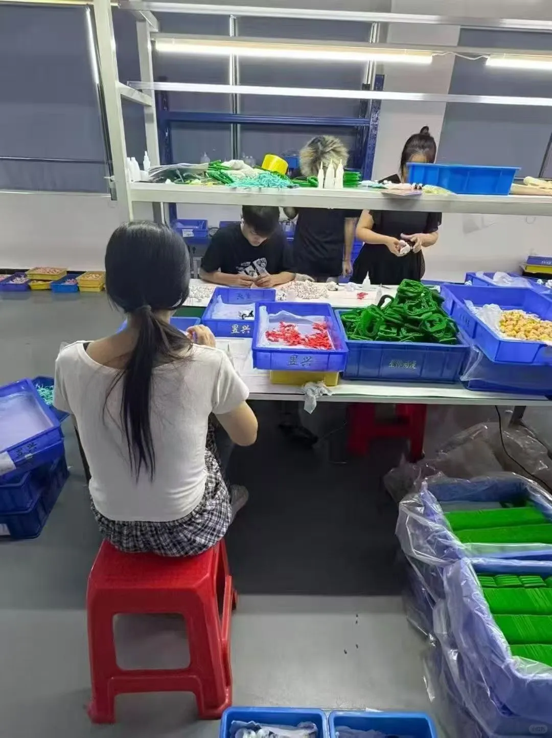 在沙井，周结包吃住岗位可以选择一周发一次