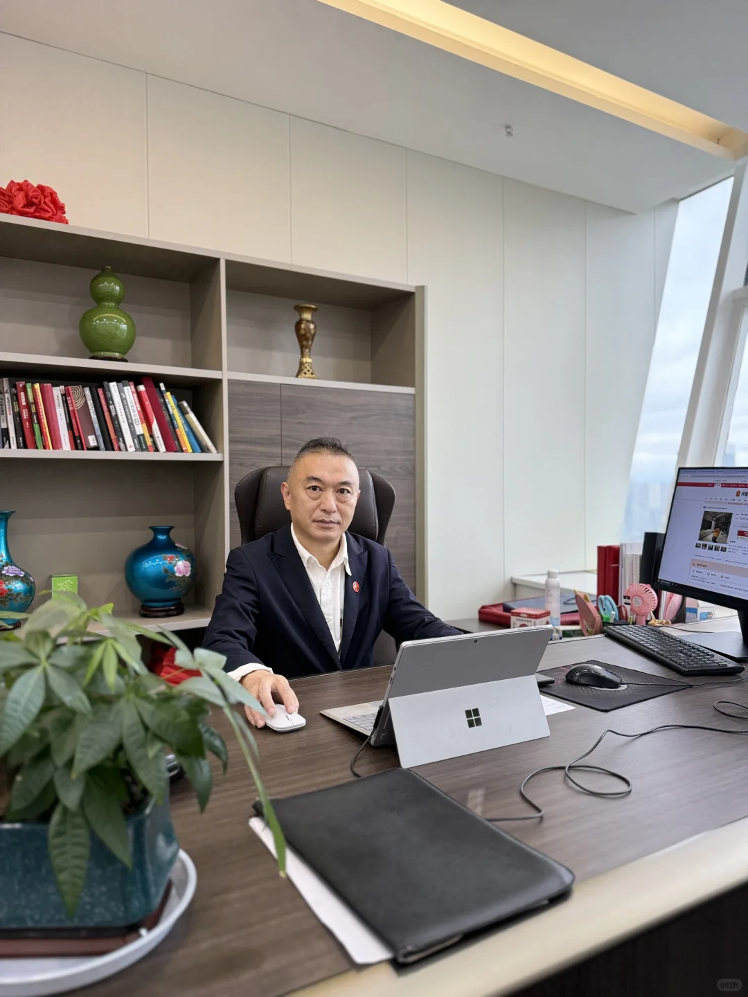 团队招人，唯一缺点是要在成都