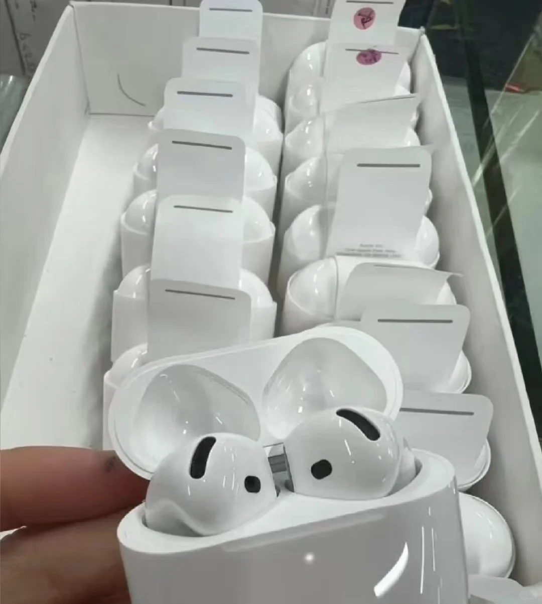 如果巅峰留不住 那就进厂包吃包住