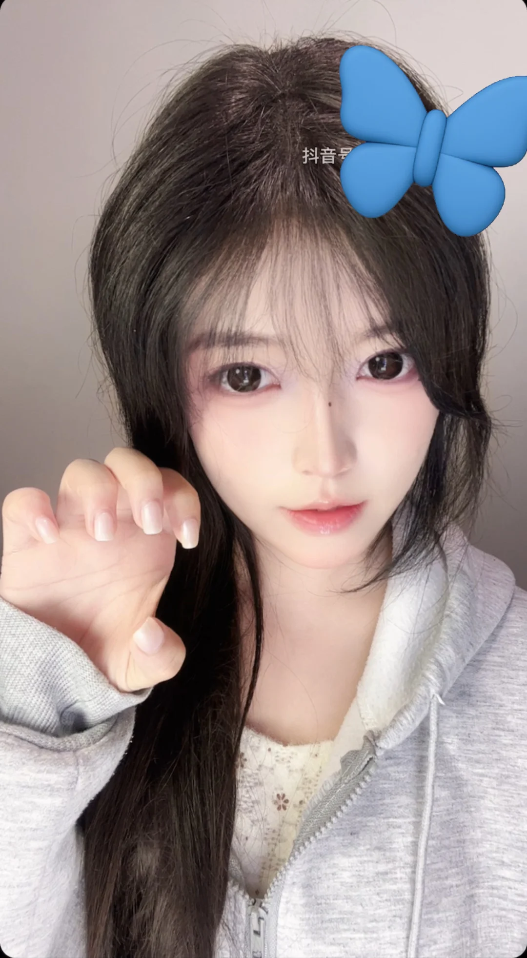 直播打的灯光好丑哇