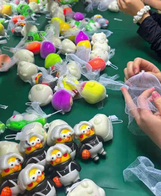 有一个可以轻松挣钱过渡的工作多么的不容易！！