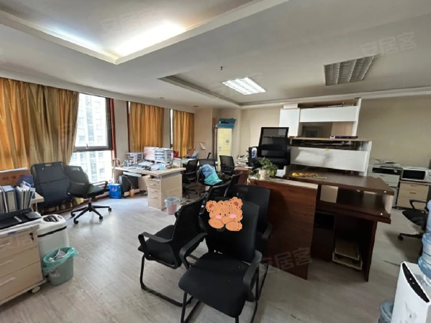 铁路局有人来吗？