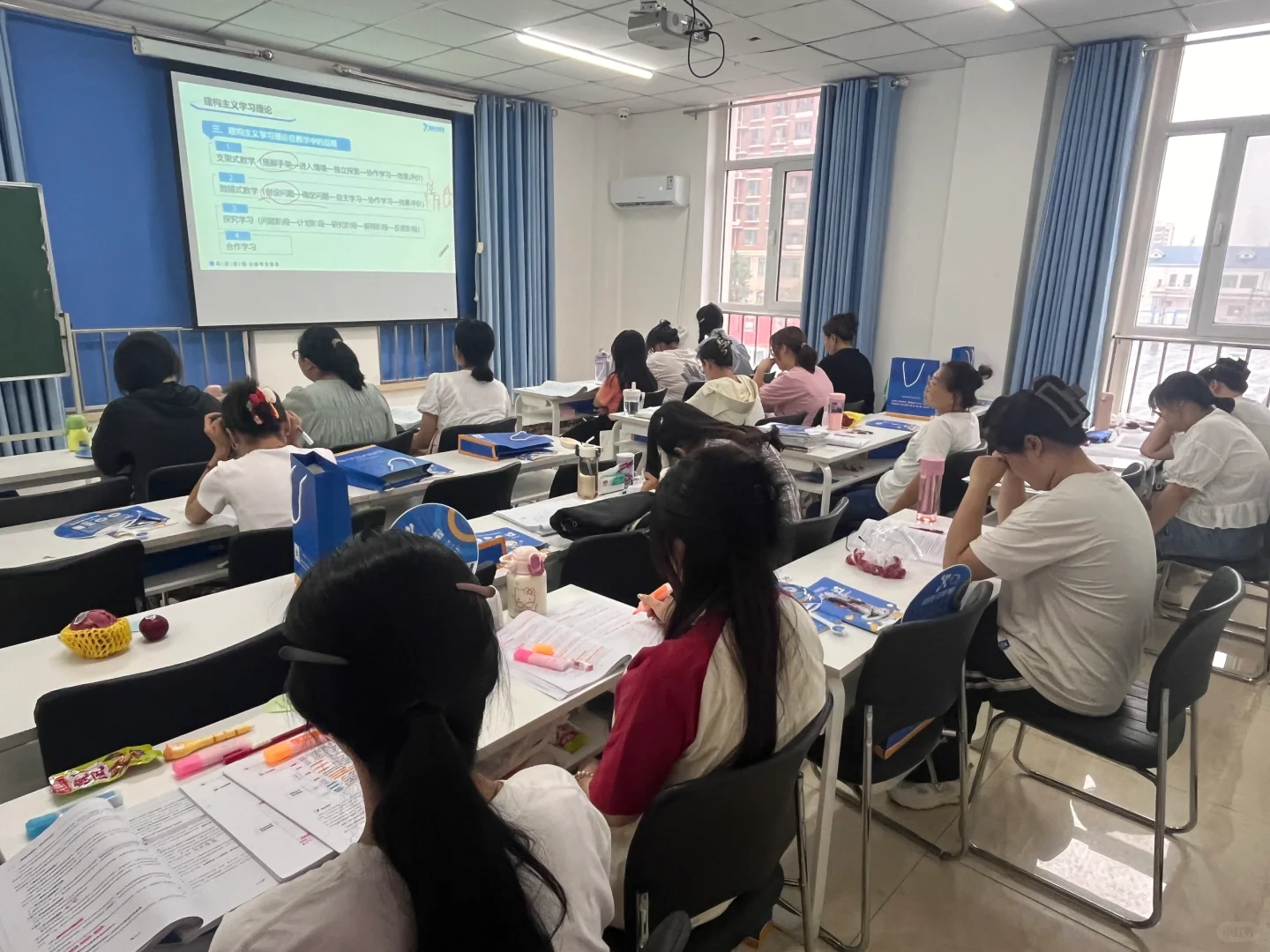 全员交手机！！！