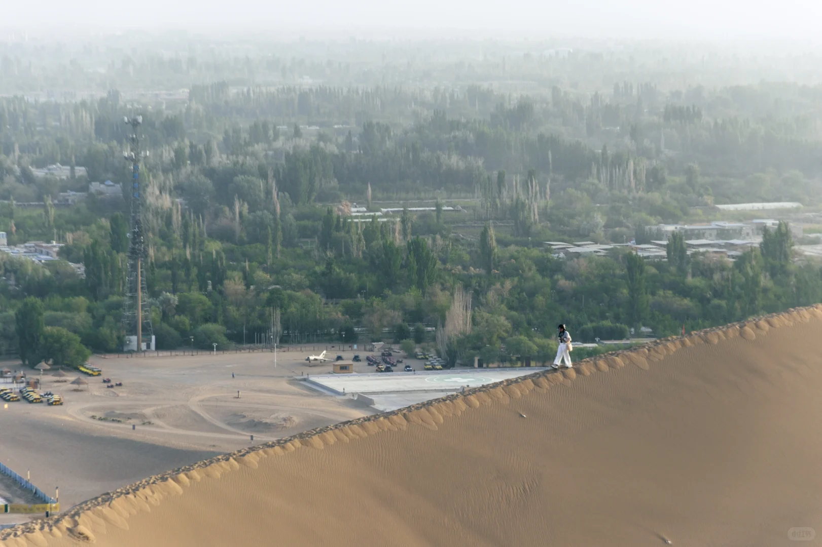 酒泉｜鸣沙山月牙泉❤️游玩摄影与攻略分享
