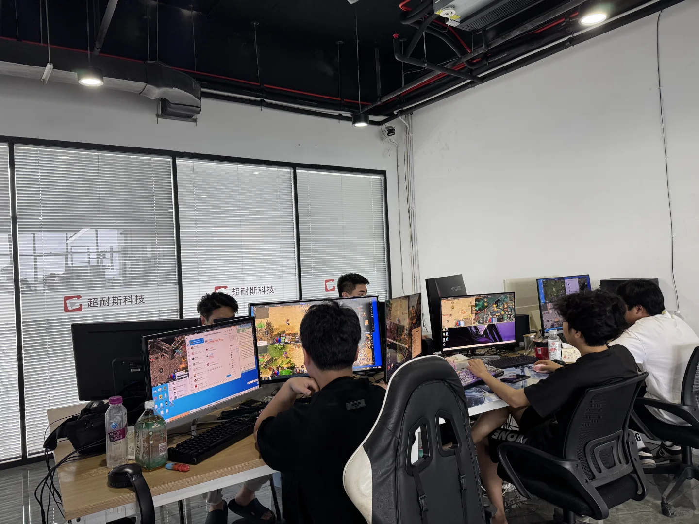 招聘游戏陪玩