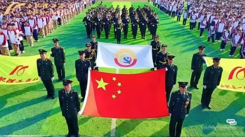 驻校教官