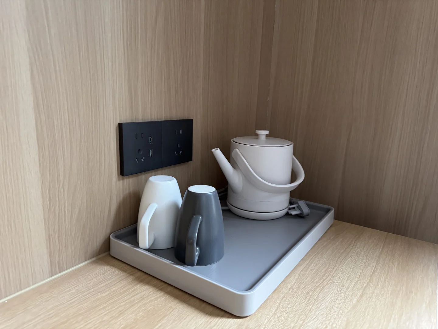 马鞍山酒店前台招聘，上一休一！