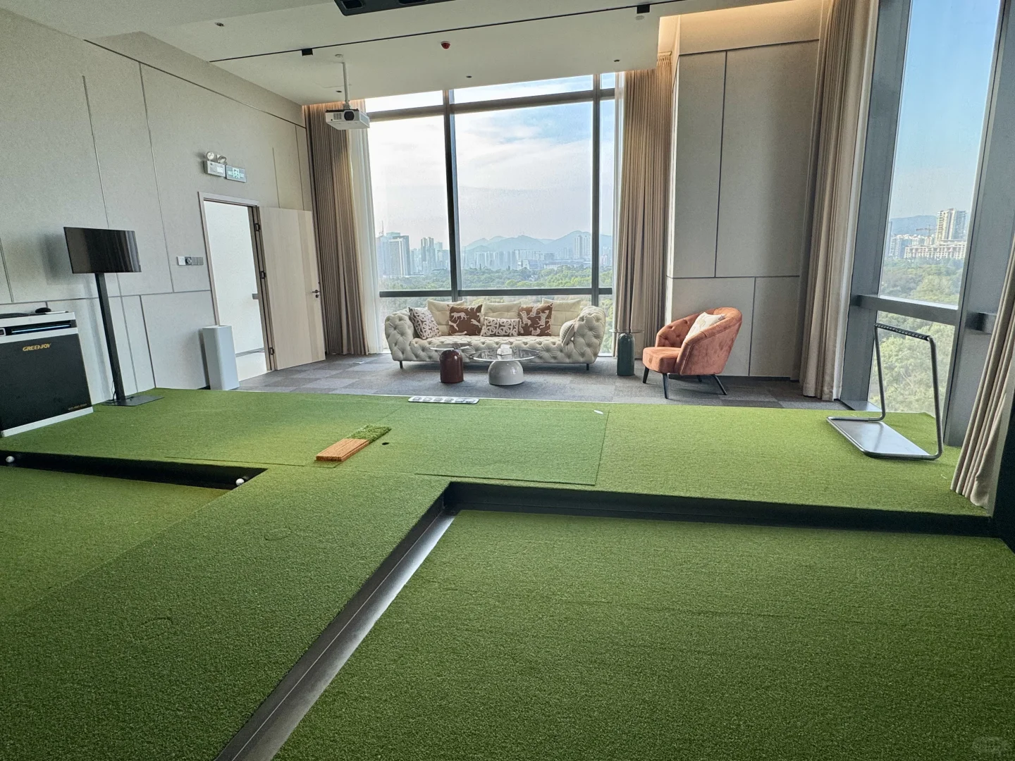 销售 招 高尔夫销售 免费打球🏌️🏌️