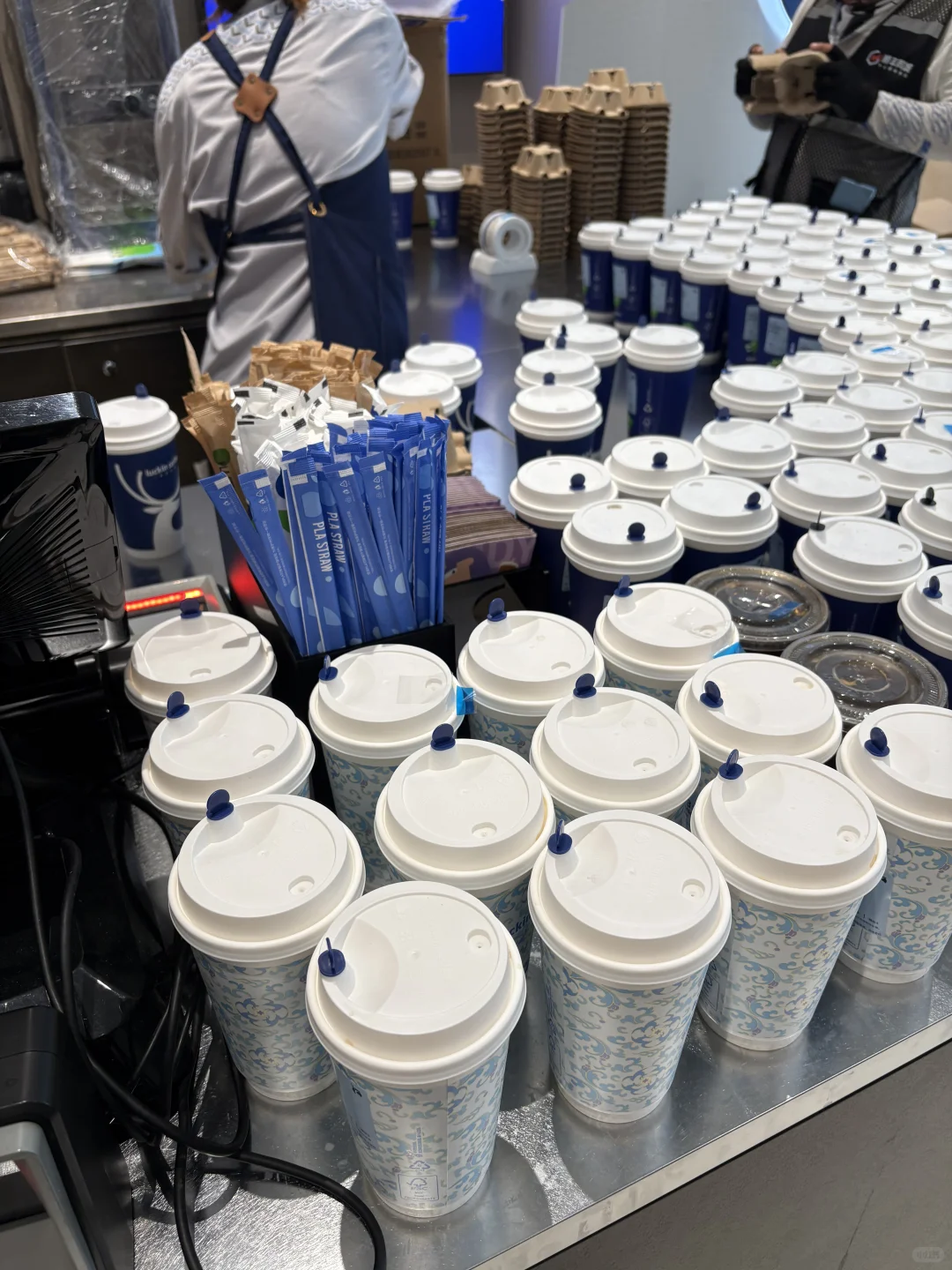 博爱鼎基商贸城 瑞幸咖啡招聘！！