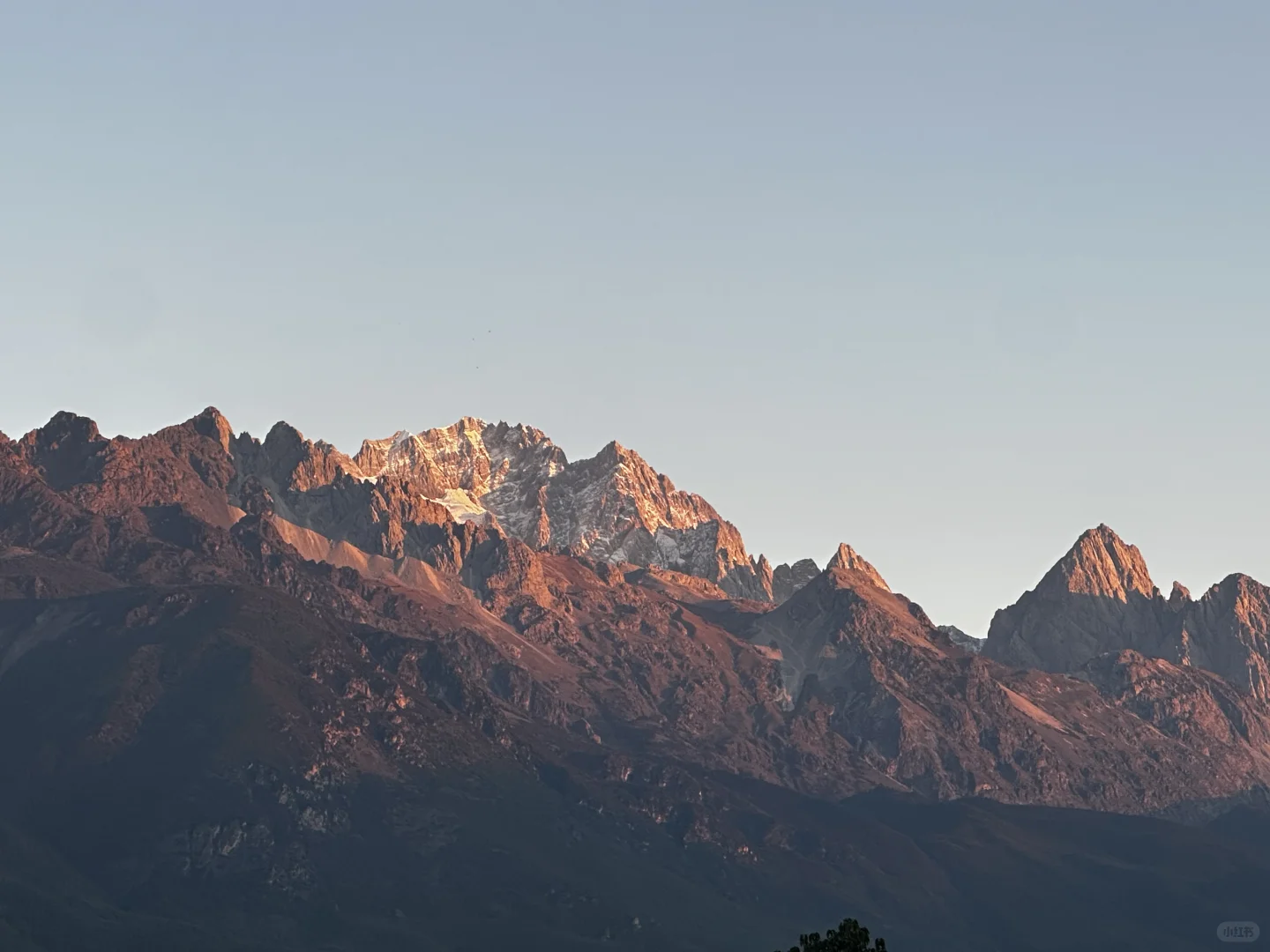 在雪山脚下办公‬是什么体验