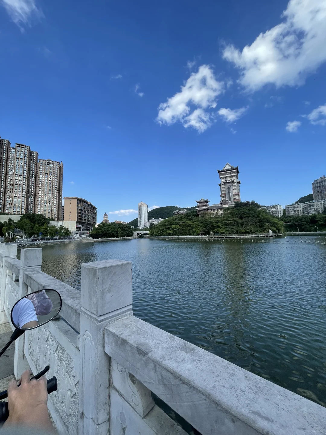 毕节有没有工资无责3500以上的工作呀，