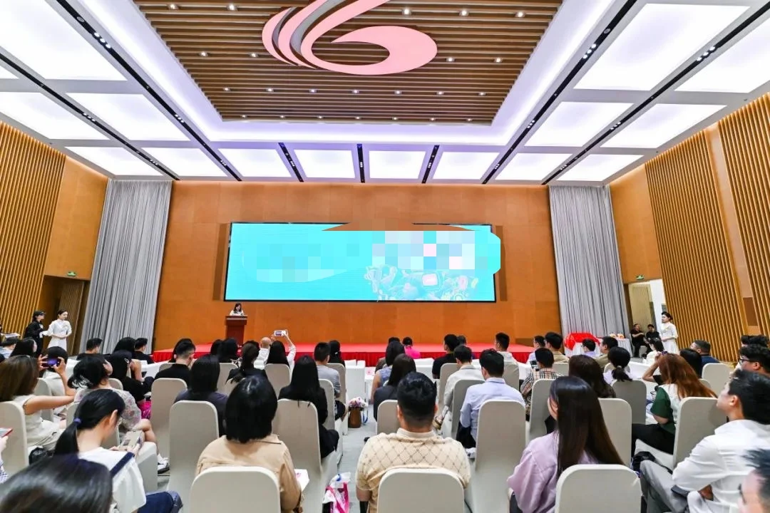 三亚充场团队提供充场观众群众演员人气充场