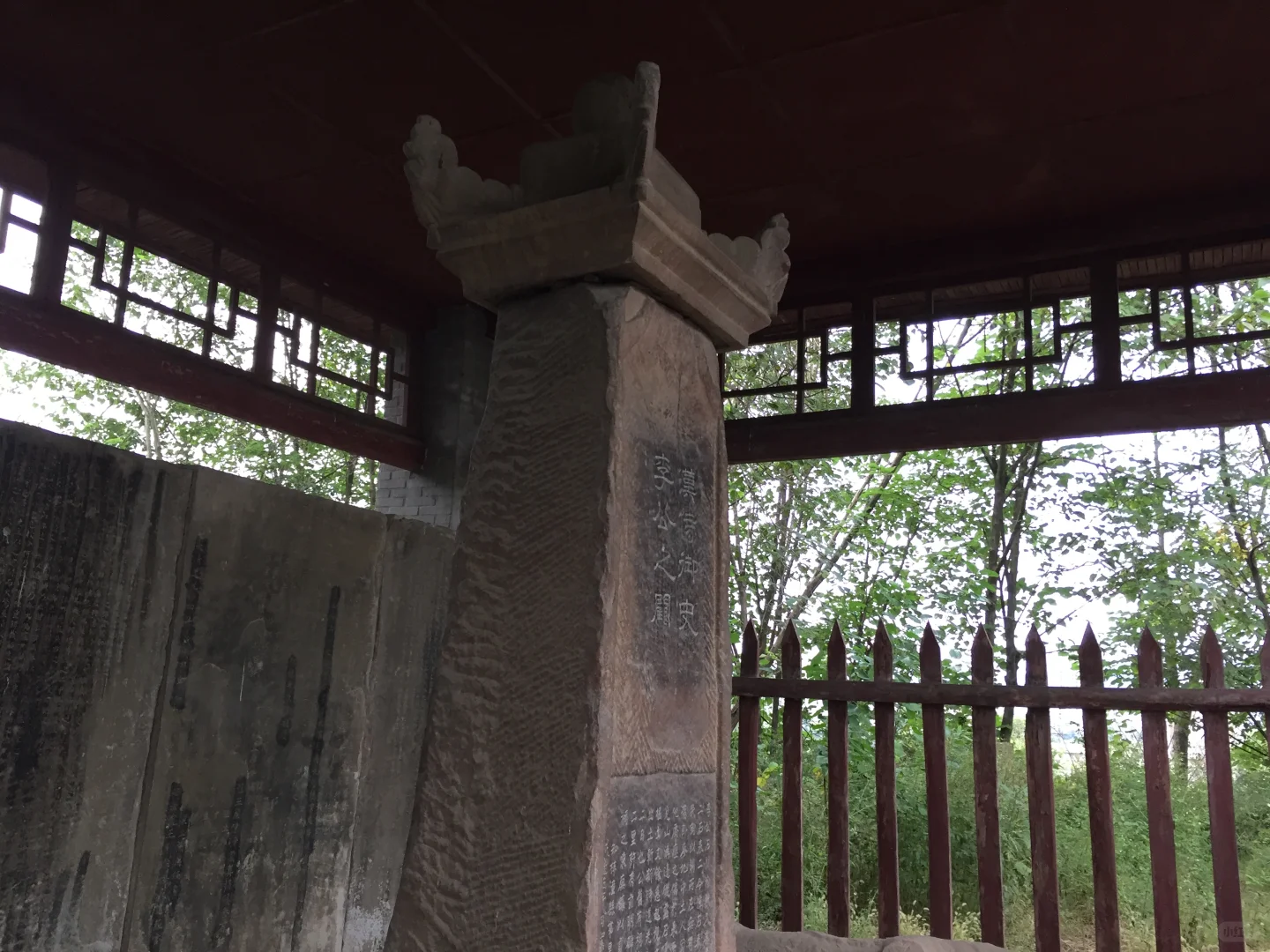 四川梓潼:李业阙