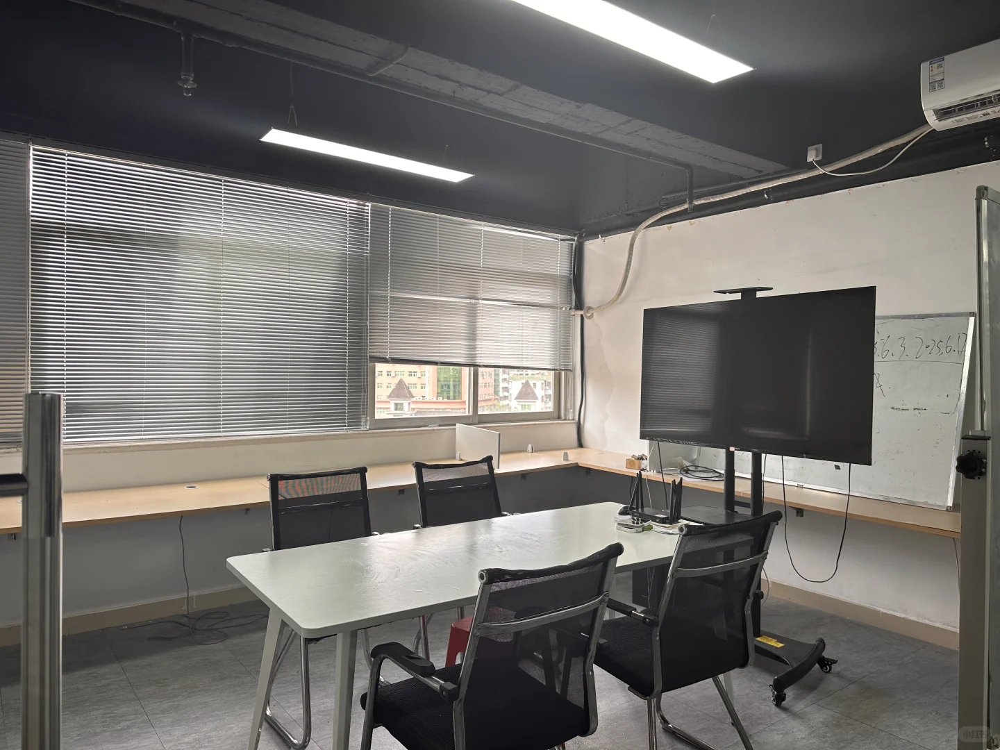 这是一条招聘文案‼️上班啦~