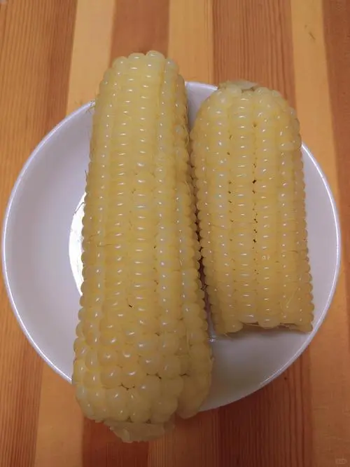 牛奶加燕麦，简单又幸福～