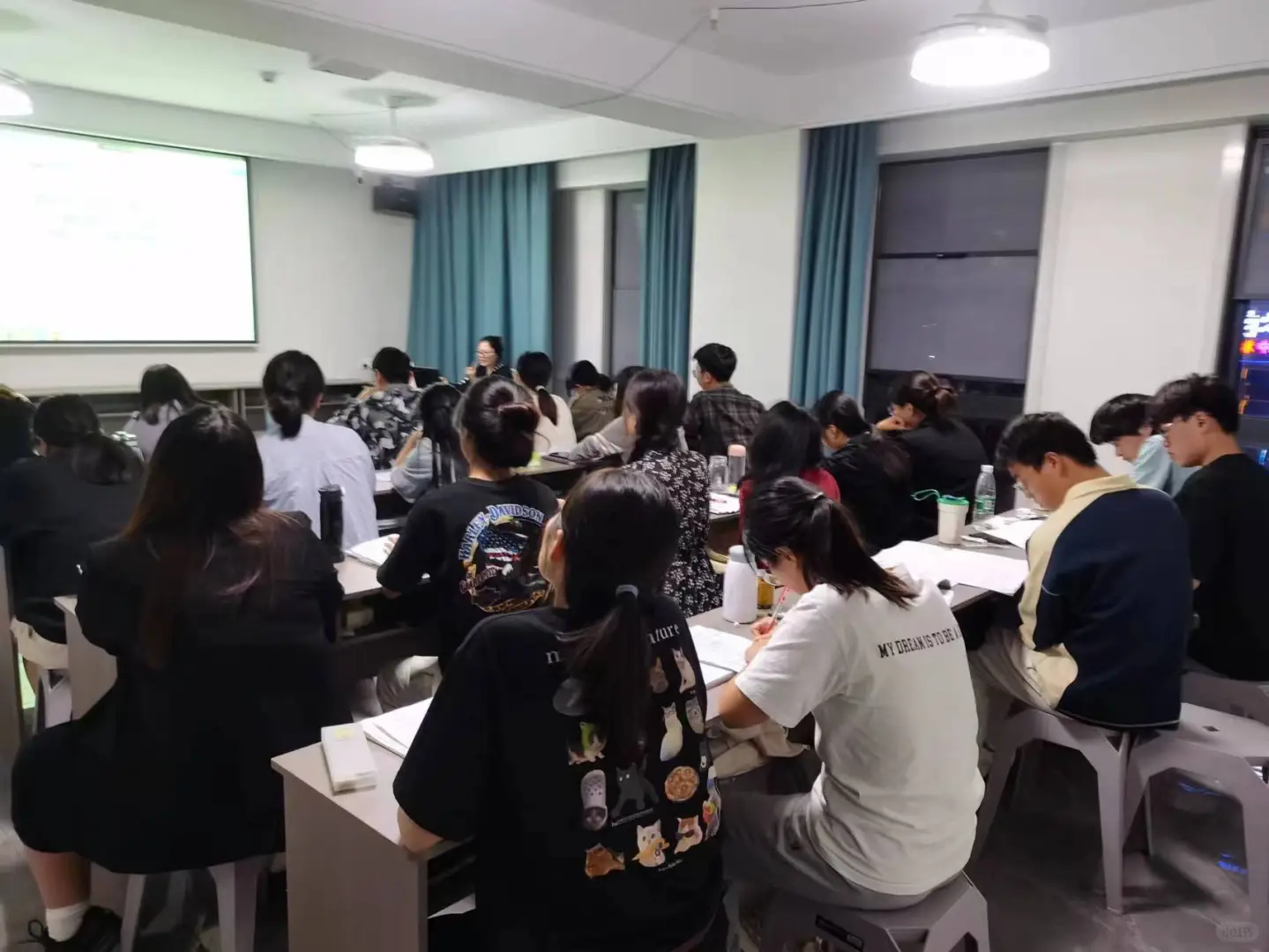 2025年10月21日四川省德阳市人才引进面试题