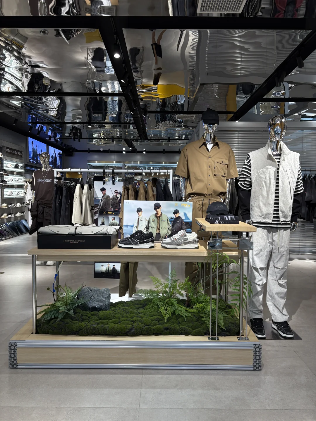 湖北鄂州招人，7小时工作制，月休4天