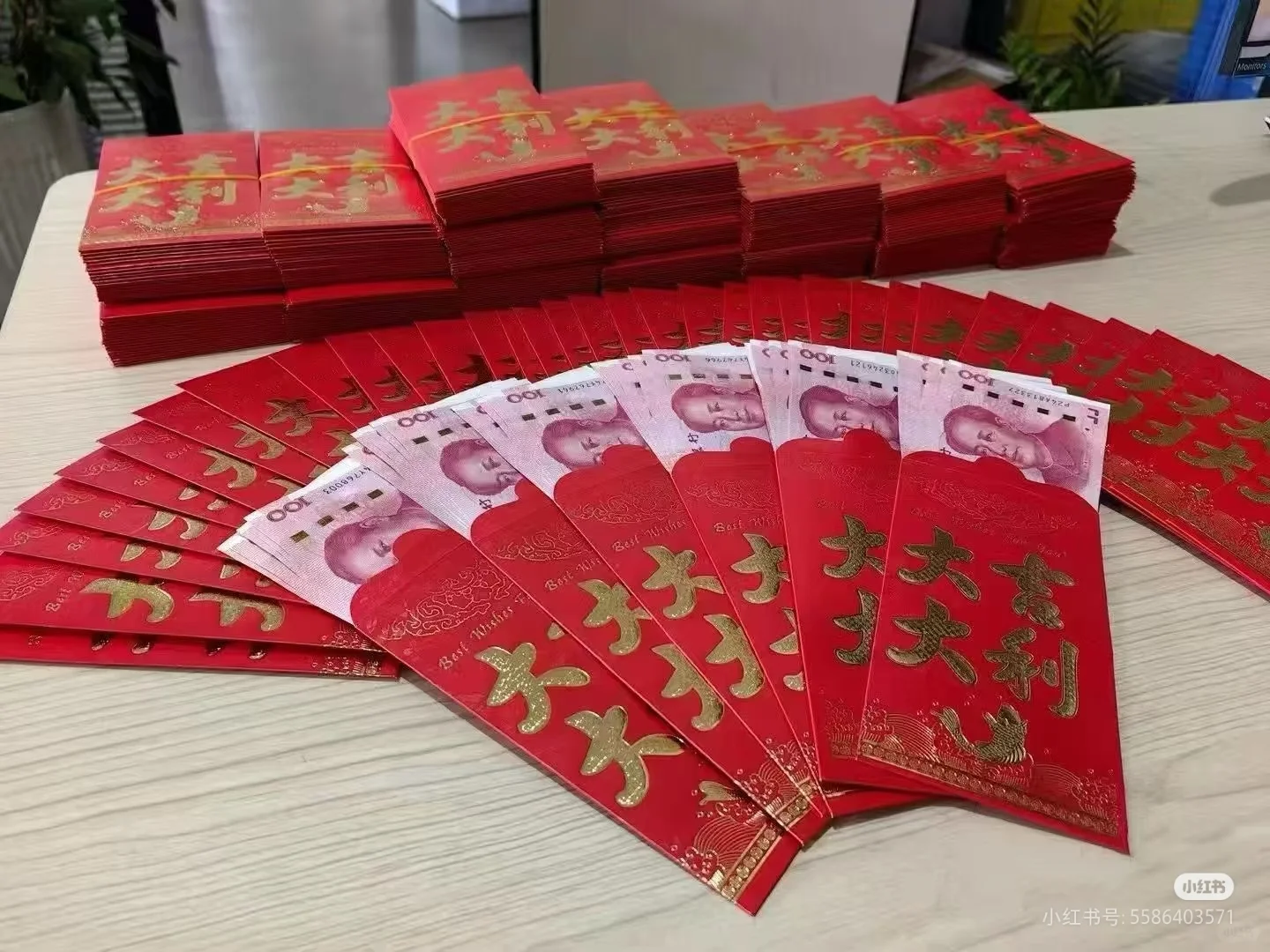 招聘！大量招销售客服！来赚💰！！