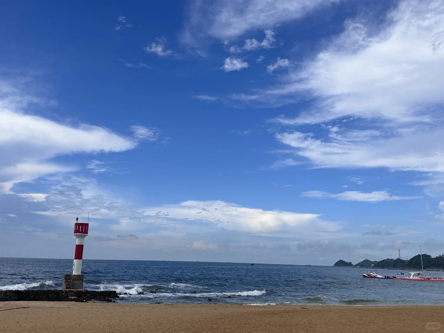 重生之我在白沙湾玩潮玩海岸做海边主理人