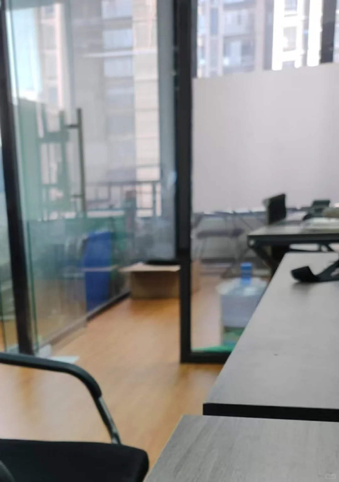 龙岩万达中心跨境，避雷，能救一个是一个