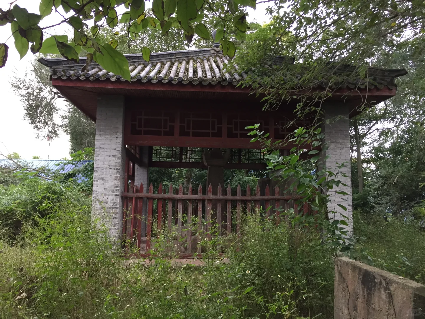 四川梓潼:李业阙