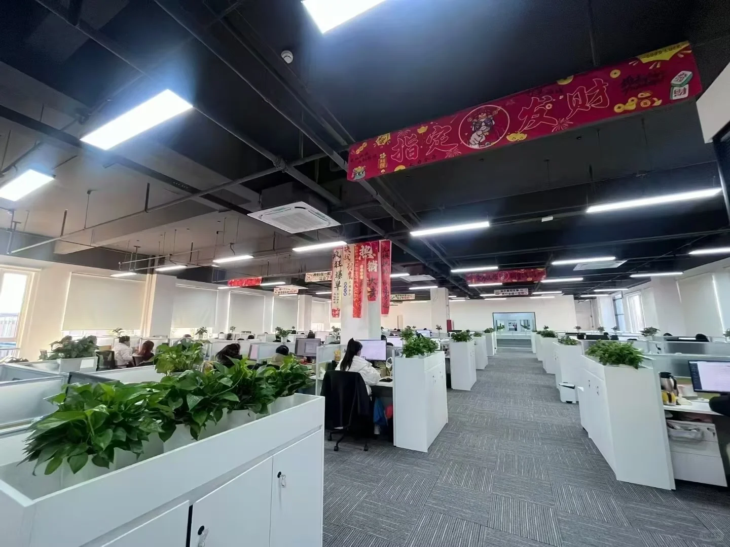 北京密云：我的工位和我的办公环境