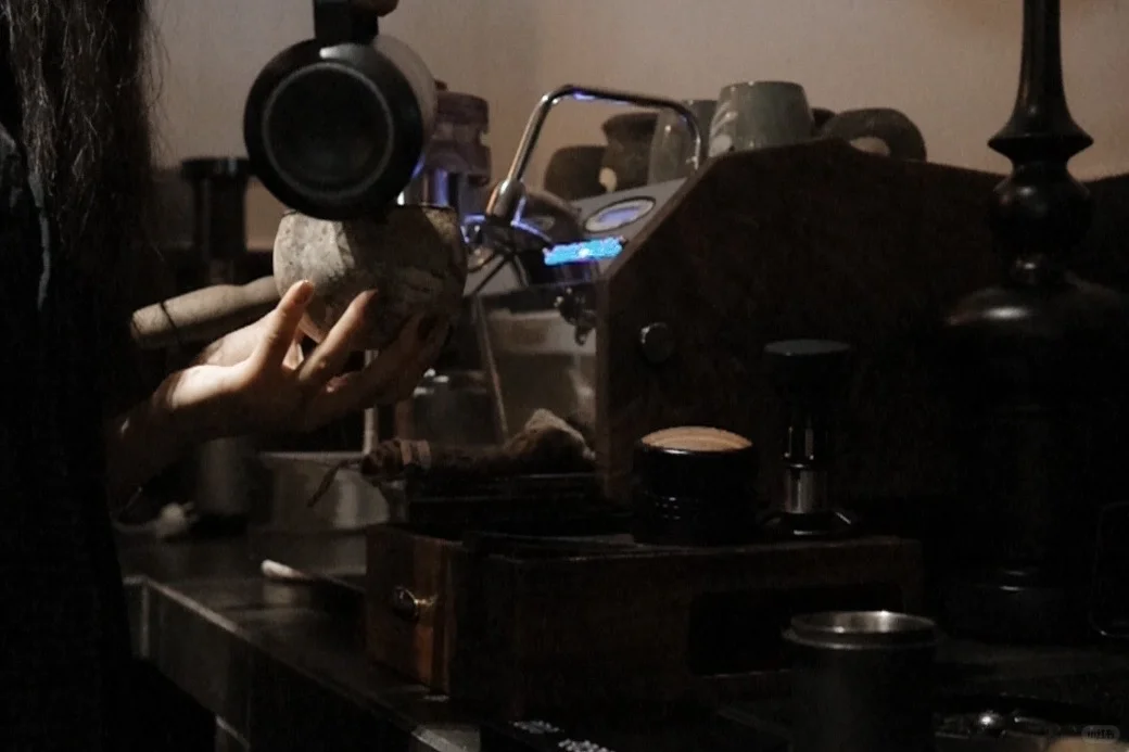 临沧｜小洋婆招聘一个咖啡师