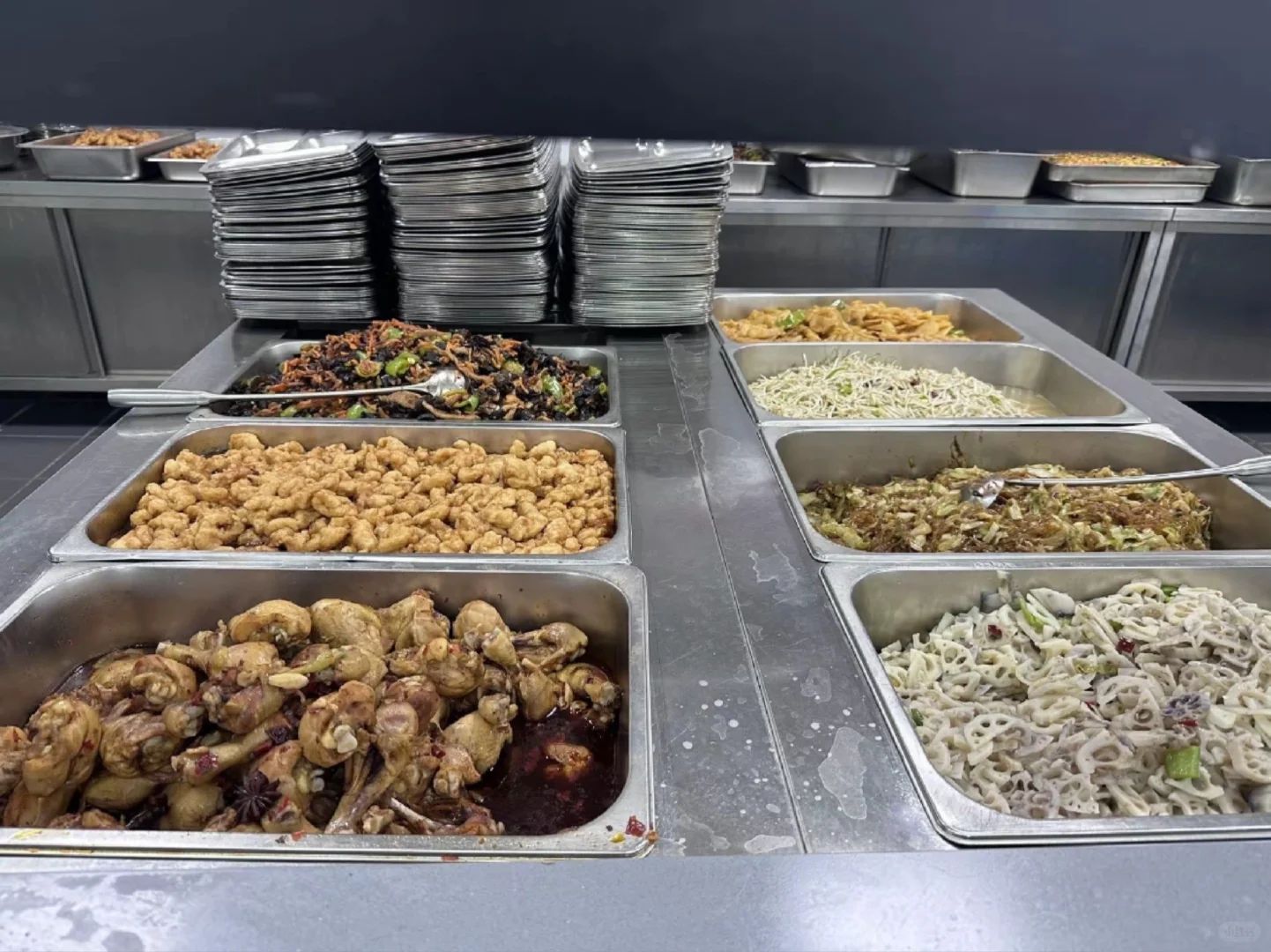 杭州小厂招人啦300-330一天杭州小厂招人啦