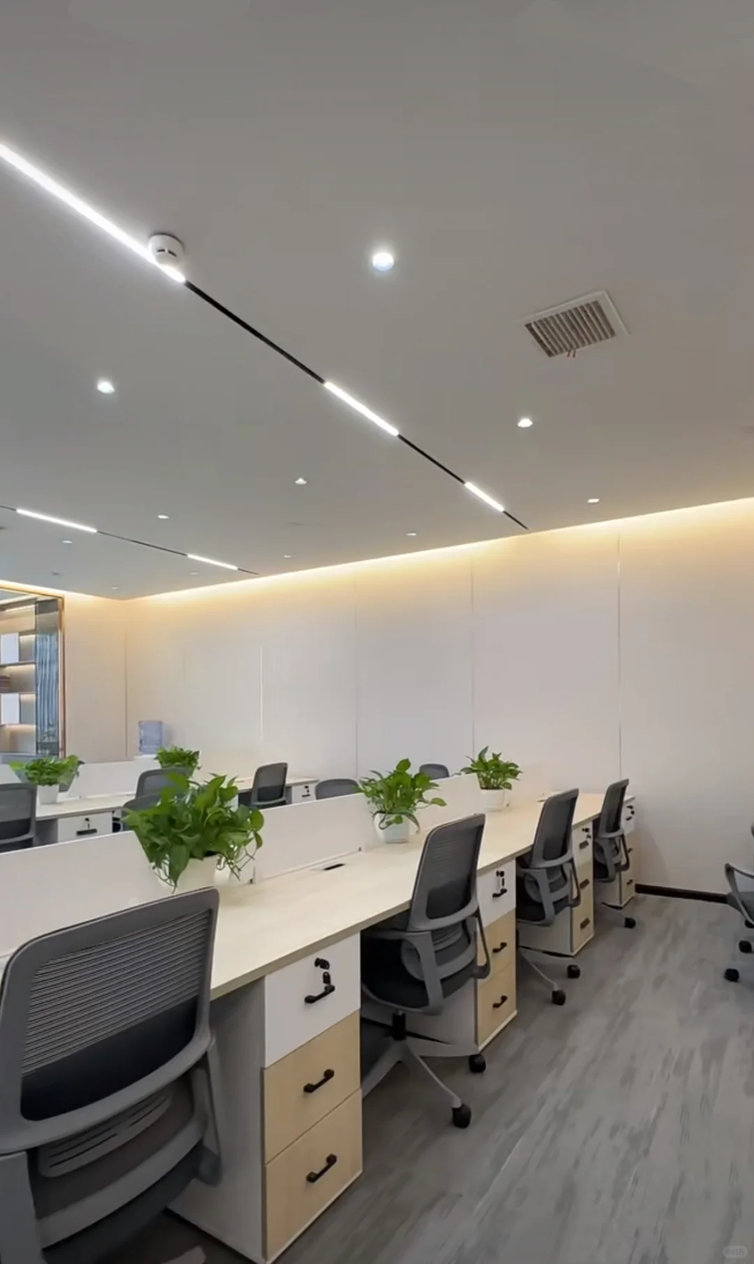 新工区已好 文职无销售🈷️稳定5300+双休