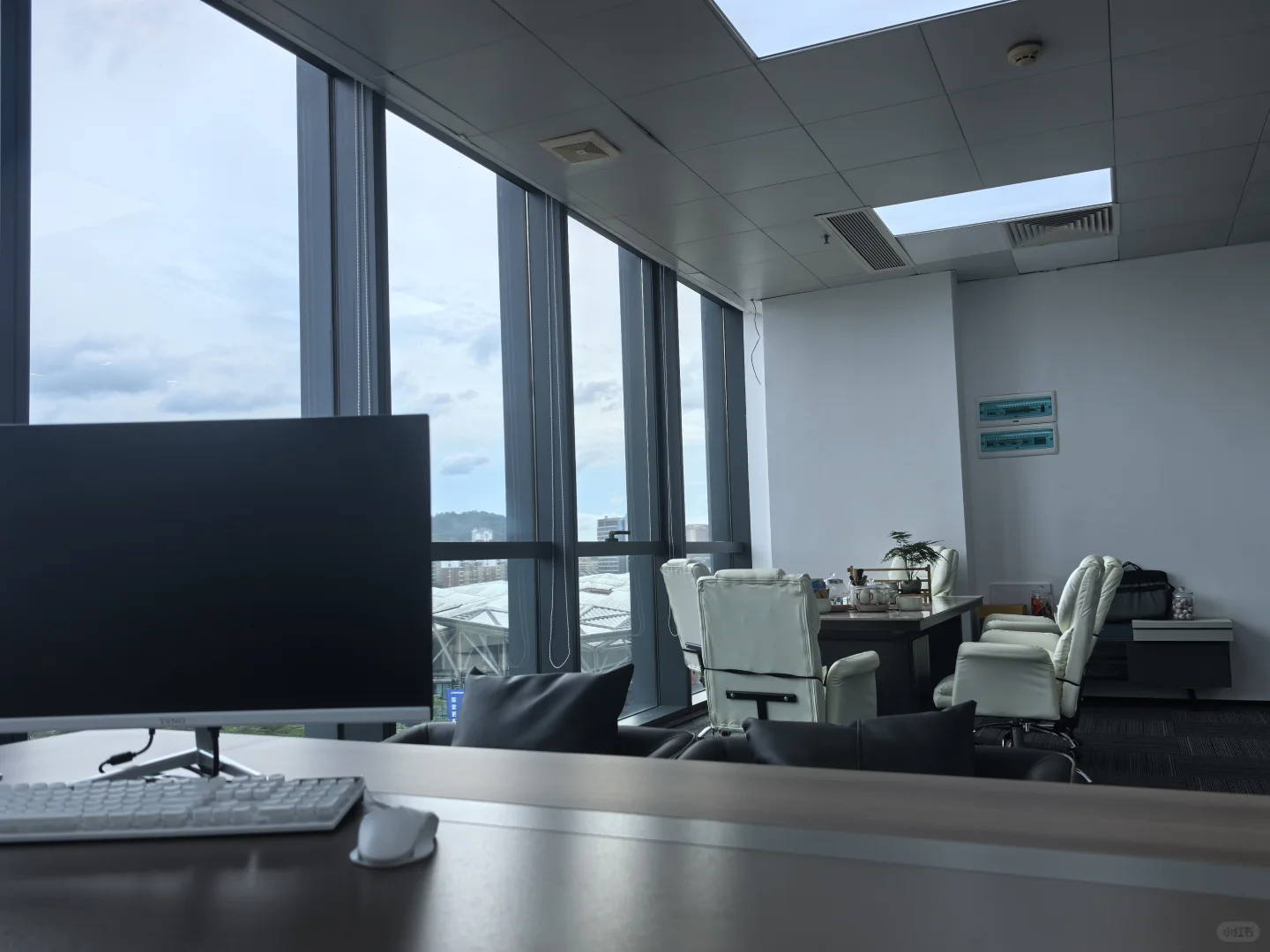 刚到中山，薪资多少能招到助理？