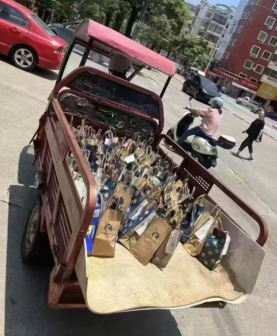 超级紧急招驻店骑手啦！快来报名！