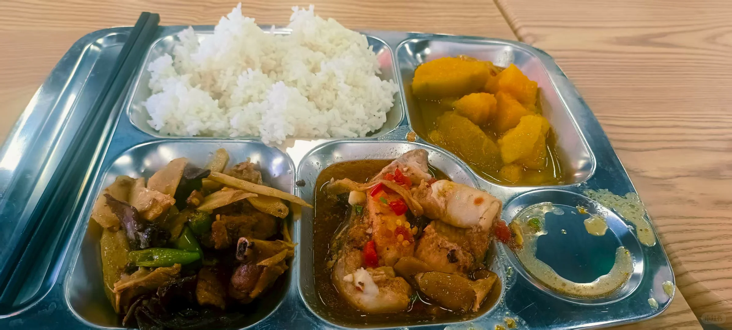 七星区长白班男女不限包住水电费平摊