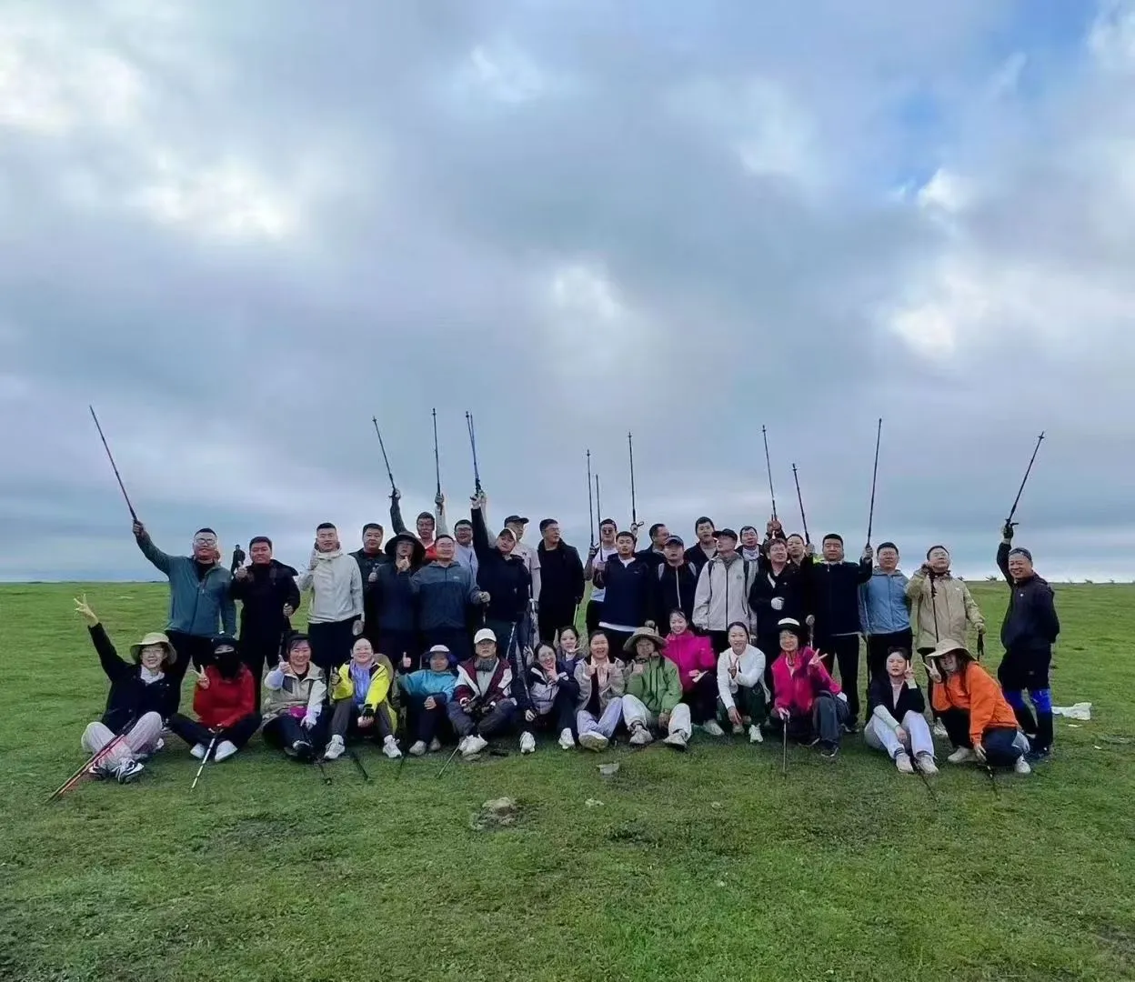 钱多事少离家近！