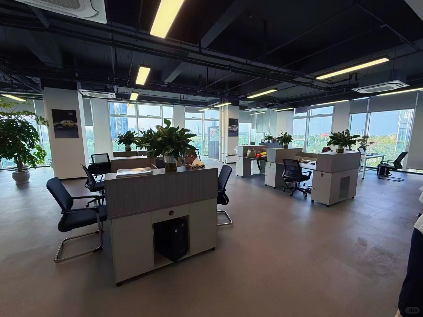 吴兴区外贸招聘。地点， 天能中央研究院。