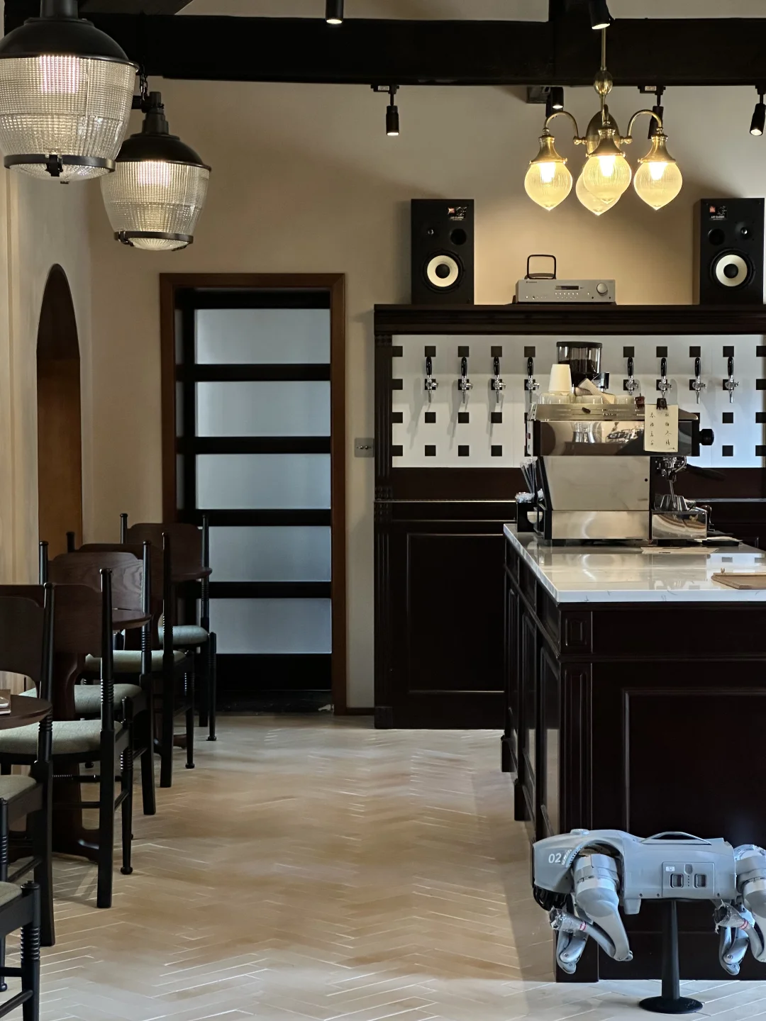 威海浮力咖啡招聘/咖啡师/服务员