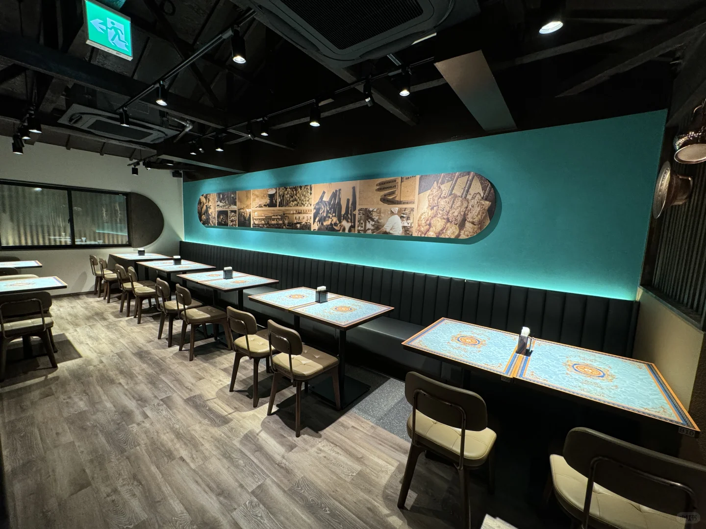 大阪前厅招人 吐鲁番新疆餐厅