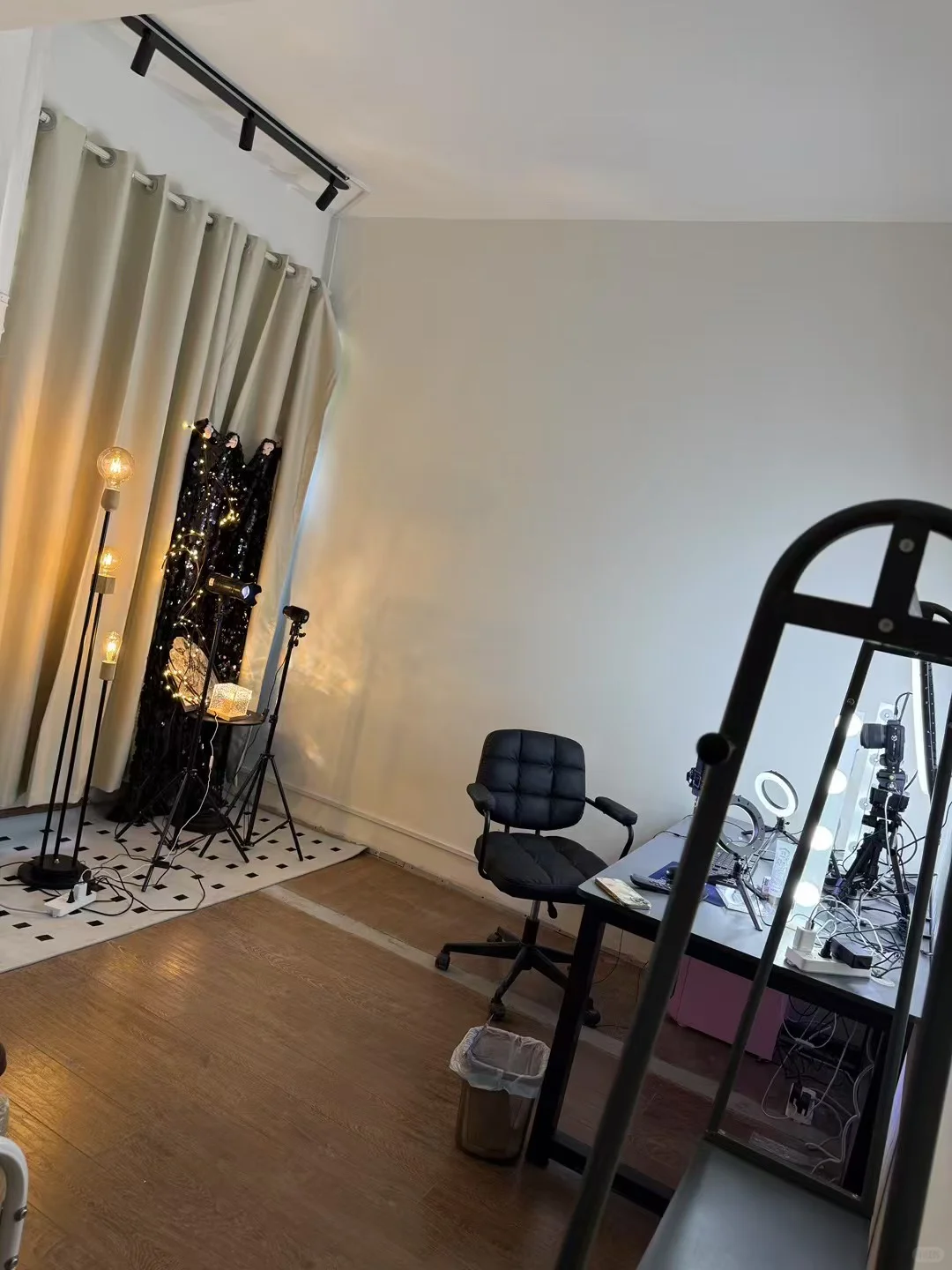 小红书有明光的人吗？