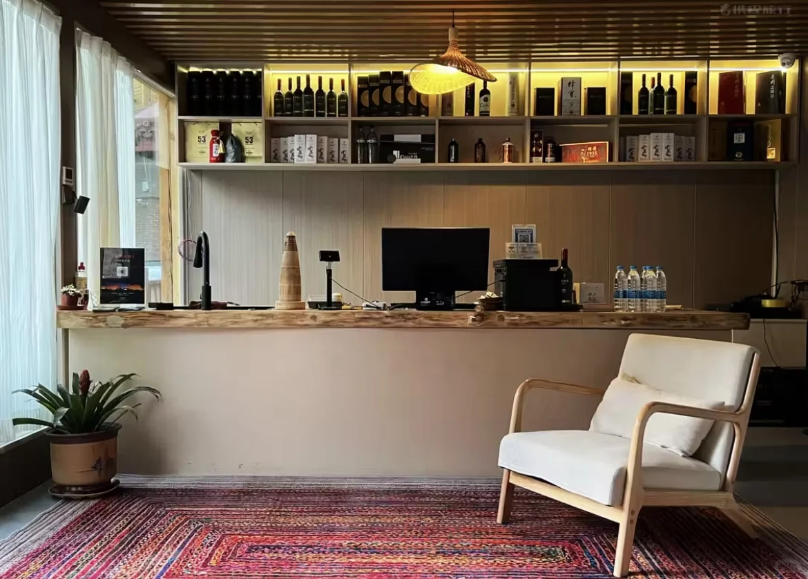 新疆吐鲁番找两名义工小伙伴啦