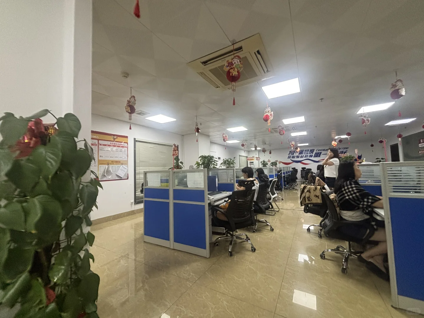 周末双休的工作去哪找？